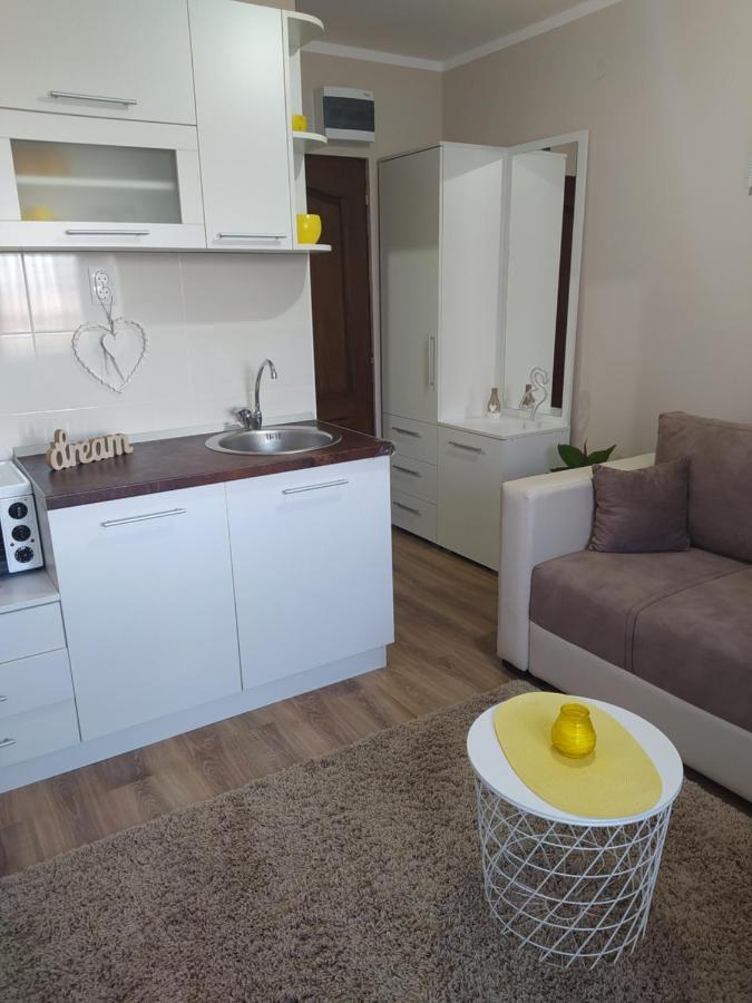 Vila Jezero Bajina Basta Luaran gambar